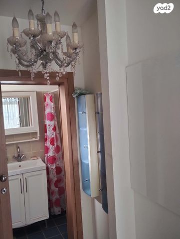 דירה, מלכי יהודה 18, הרצליה הירוקה, נווה עובד, הרצליה