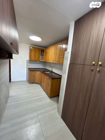 דירה, כ"ט בנובמבר 23, רמת הנשיא, בת ים