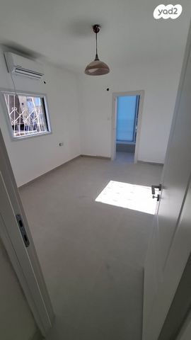 דירה, אחד העם 4, א' / צפון מזרח העיר, רחובות