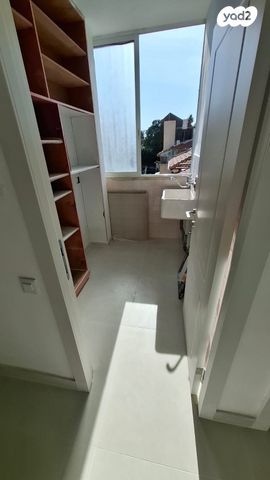 דירה, אחד העם 4, א' / צפון מזרח העיר, רחובות