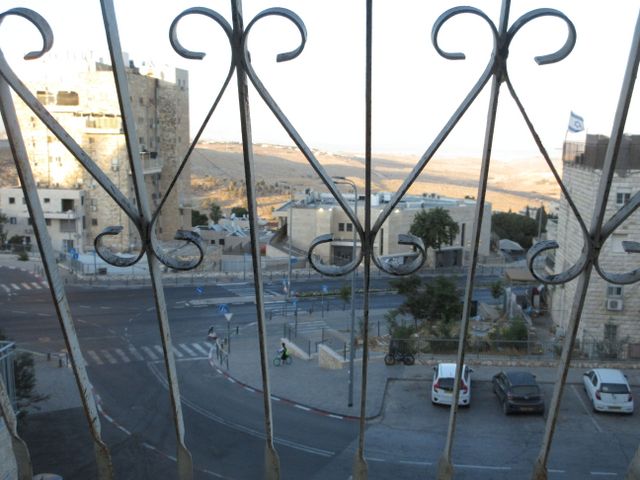 דירה, אשר גולאק 4, נווה יעקב, ירושלים