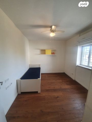 דירה, אסתר המלכה 6, בקעה, ירושלים