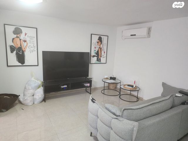 יחידת דיור, הבשור 4, גני מנחם, באר יעקב