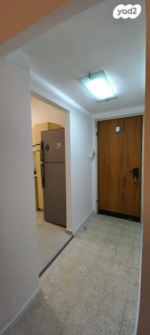 דירה, פבזנר 3, הדר מרכז, חיפה