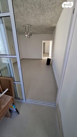 דירה, אחד העם 4, א' / צפון מזרח העיר, רחובות