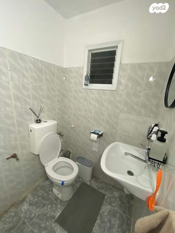 דירה, מתניה 15, רמת השקמה, רמת גן