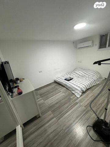 יחידת דיור, קוצן זהוב 1, עלמון, עלמון