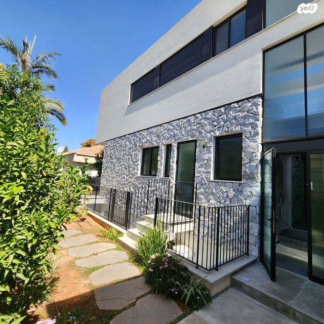 בית פרטי/ קוטג', הדובדבן 228, תלמי מנשה, באר יעקב