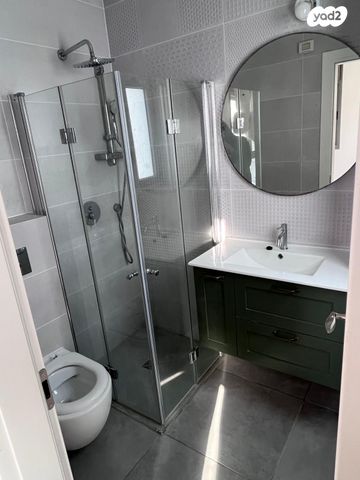 גג/ פנטהאוז, דרך ארץ 6, עיר היין, אשקלון