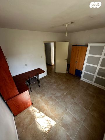 דירה, רבי עקיבא 68, שכונה ד', באר שבע