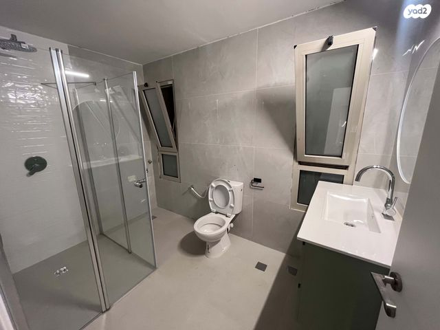 יחידת דיור, עופרית 14, המושבה הירוקה, אבן יהודה