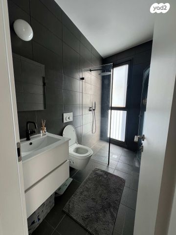 דירה, חביבה רייק 1, חרוזים, רמת גן