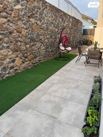 יחידת דיור, המשושים 69, רובע 11, קצרין