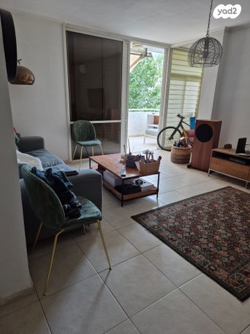 דירה, רמב"ם 8, הדר, רמת השרון