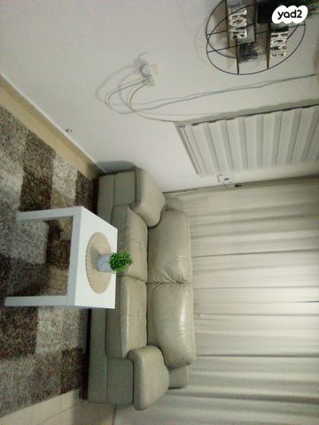 יחידת דיור, מוריס בורג'ס מונורי 14, פסגת זאב, ירושלים