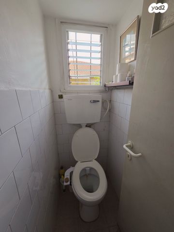 דירה, הרא"ה 73, שכונת הלל, רמת גן