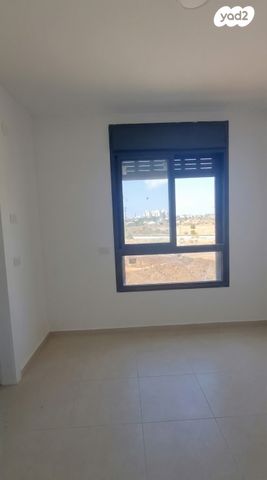 דירה, לאה גולדברג 6, צפון נס ציונה, נס ציונה