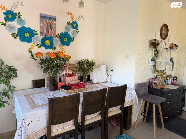 דירה, מנדלי מוכר ספרים 7, לב העיר, בת ים