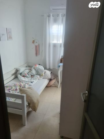 דירה, הזית 3, ניצנה, בת ים