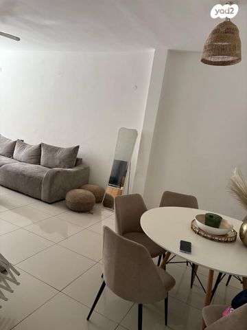 דירה, הרצל 59, עצמאות יוספטל, בת ים