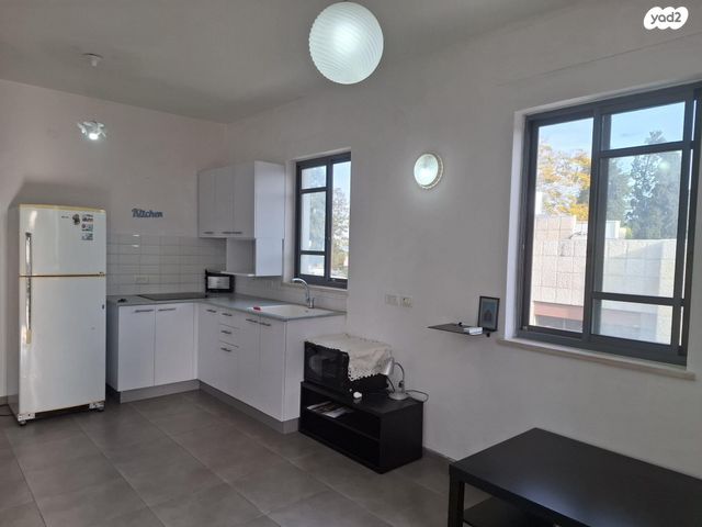 סטודיו/ לופט, מיכאל 8, כפר ביאליק, כפר ביאליק