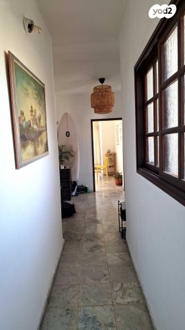 דירה, נהלל 11, בת גלים, חיפה