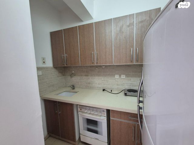 דירה, דניאל 9, ניצנה, בת ים