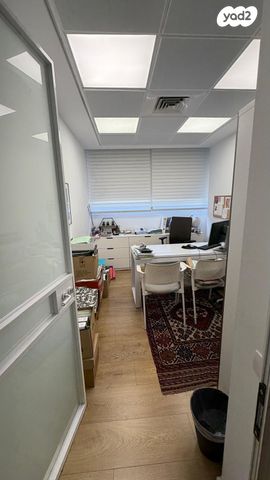 משרדים, היצירה 5, אזור תעשייה קרית אתגרים, רעננה