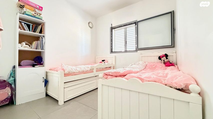 דירה, הרב זבולון גרז 6, רחובות הצעירה, רחובות