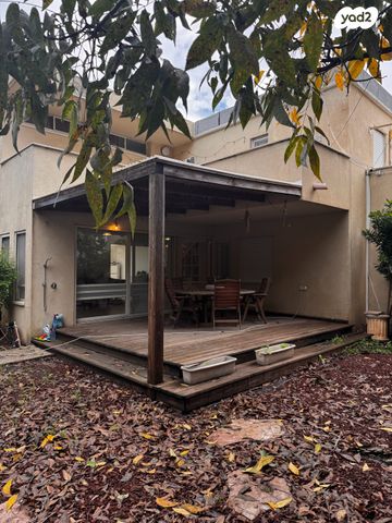 דו משפחתי, החוף, שבי ציון