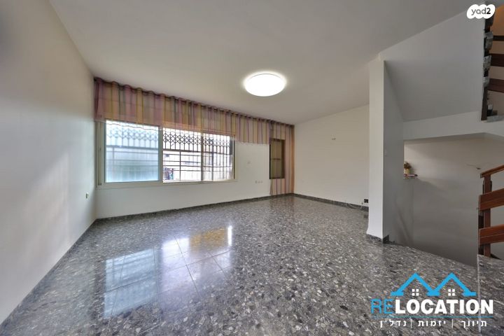 דו משפחתי, חפץ חיים 18, אברמסקי, קרית אתא