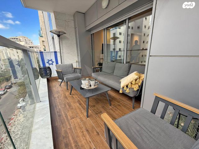 דירה, הגוש הגדול, רמת אביב החדשה, נופי ים, תל אביב יפו