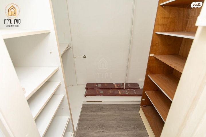 דו משפחתי, שבדיה, חיפה