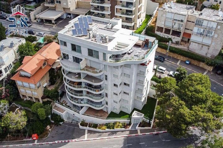 דירת גן, שמבור, חיפה