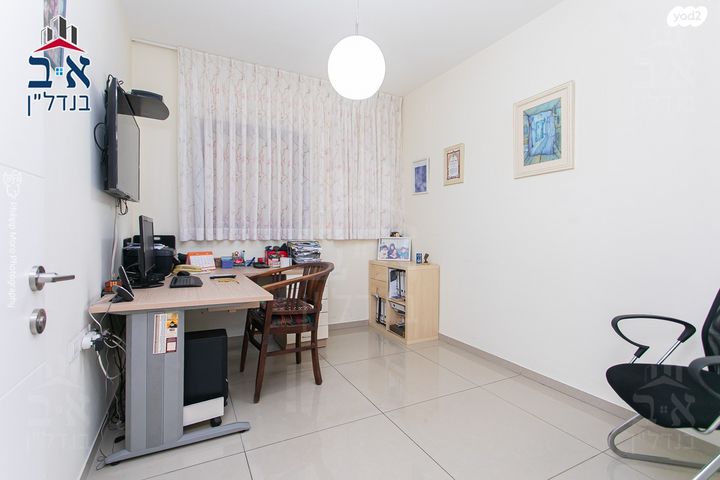 שדרות אבא חושי 