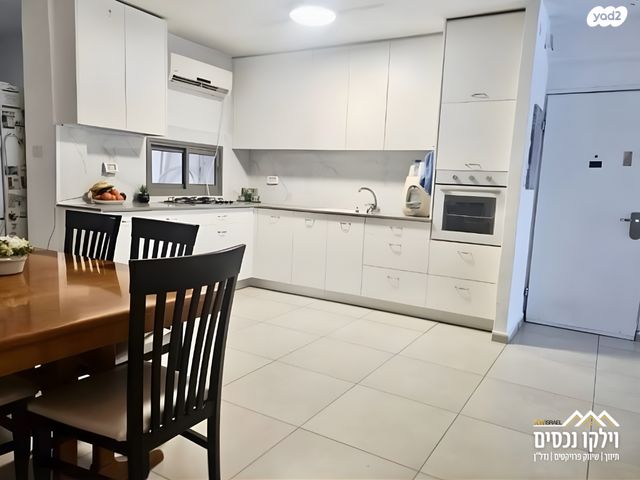 דירה, נאות אשכול, יבנה