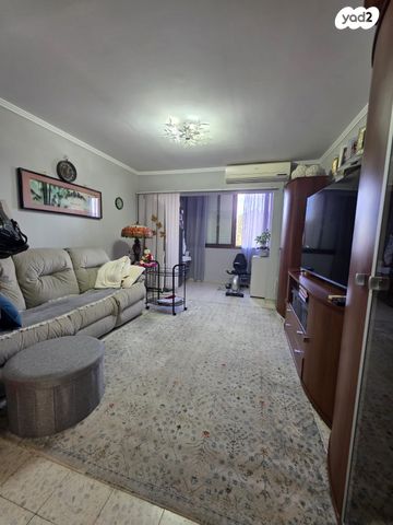 דירה, שדרות דגניה, קרית חיים מערבית, חיפה