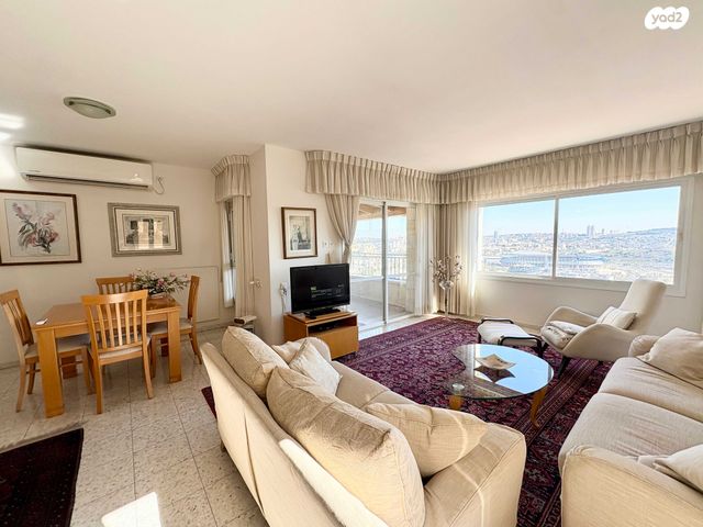 דירה, הדישון, מלחה, מנחת, ירושלים