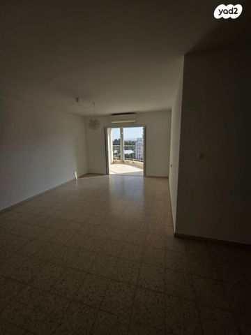 דירה, רמתיים, הוד השרון