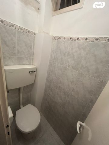 דירה, יוספטל 85, לב העיר, בת ים