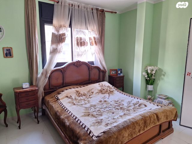 דירה, שדרות הרב לוין, רמת גן