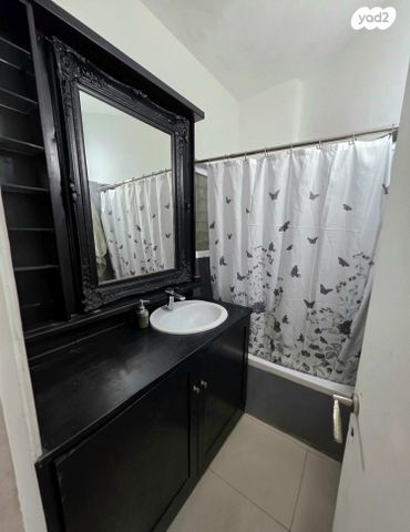 דירה, הנביאים 13, הנביאים, בת ים