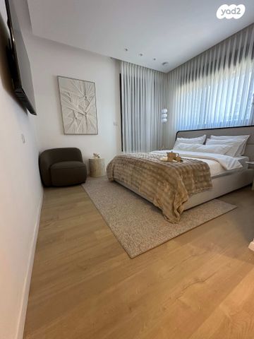 דירה, נתן יונתן 14, עיר ימים, נתניה