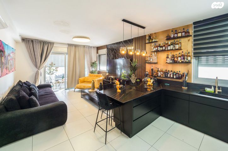 דירה, יצחק שמיר, נהריה