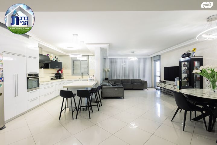 דירה, רובע ט"ז, אשדוד