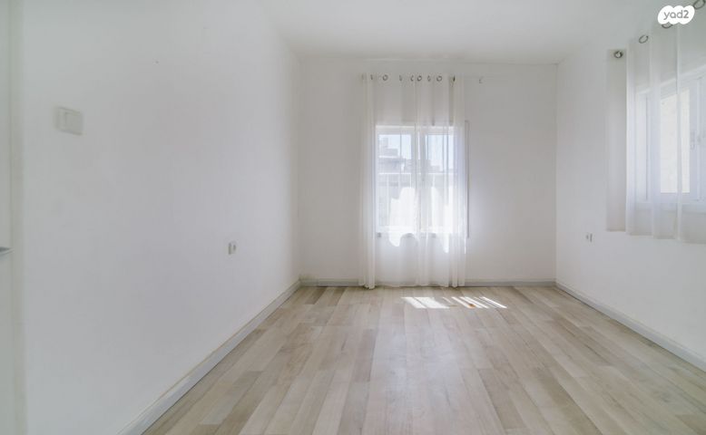 גג/ פנטהאוז, מקס נורדאו 9, בת ים