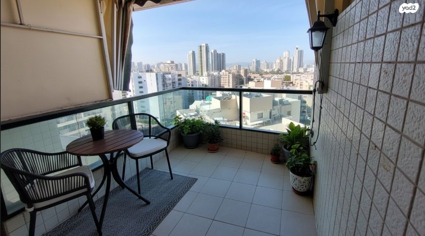 דירה, הרב מיימון, באבוב, בת ים