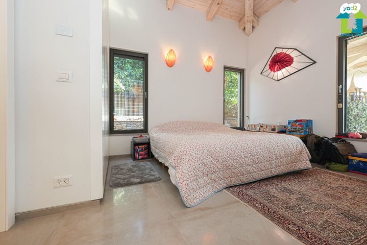 בית פרטי/ קוטג', חרות