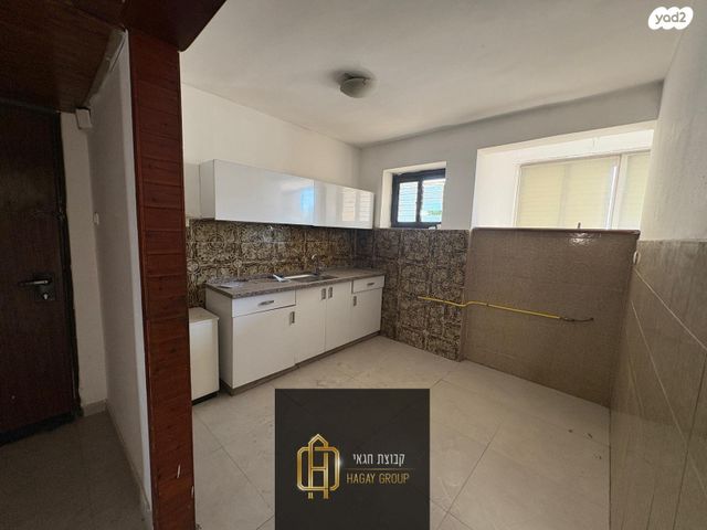 דירה, מאיר בר אילן 43, המרכז האזרחי, רמלה