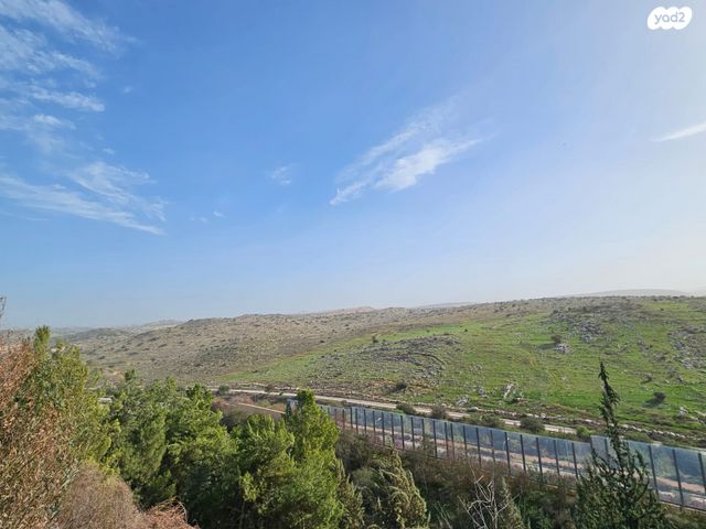 דו משפחתי, איילון, נווה אפק, ראש העין